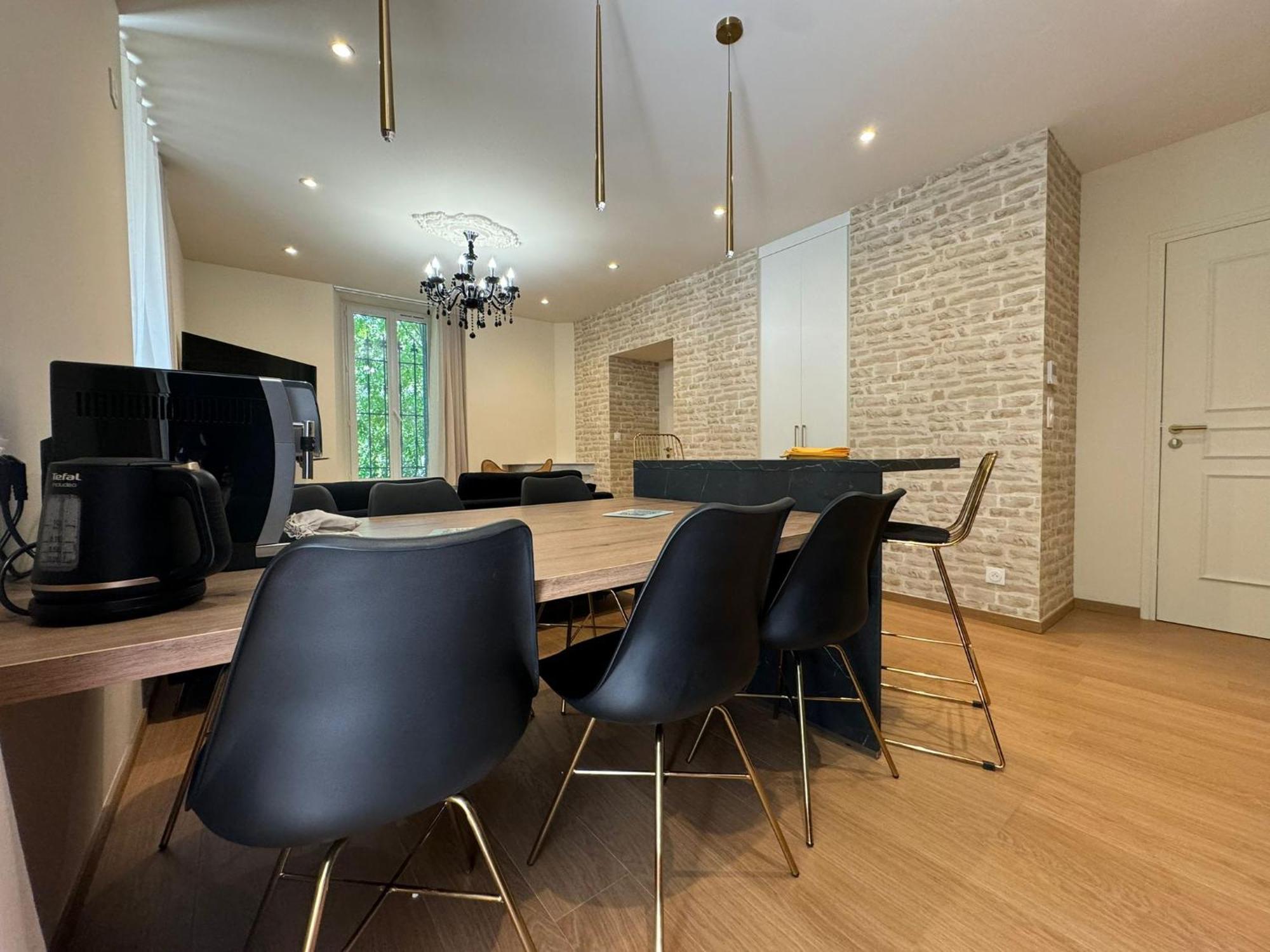 Appartements Confortables Avec Vue Montagne - Residence Villa Belle Fleur Château-Ville-Vieille Zewnętrze zdjęcie
