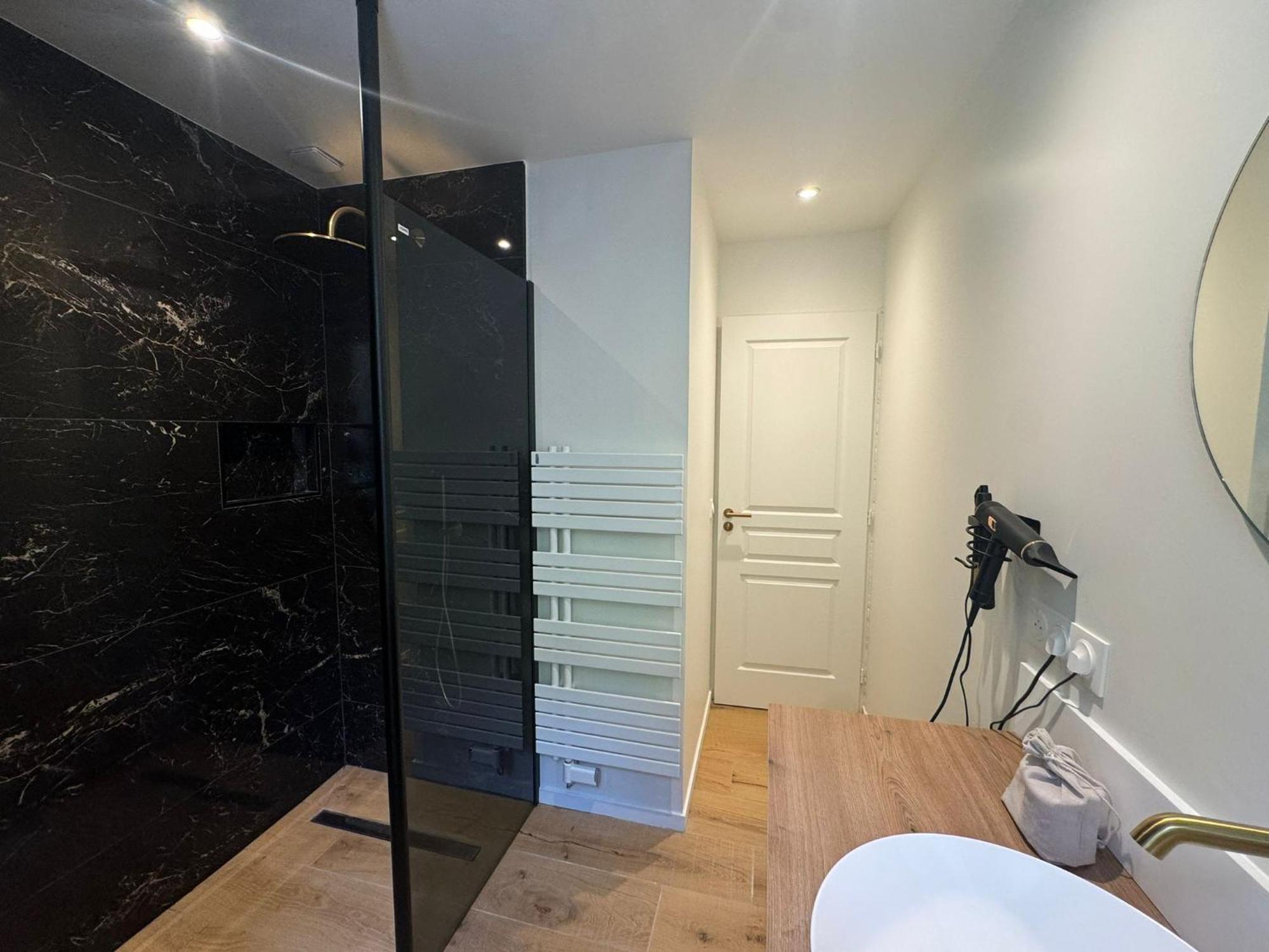 Appartements Confortables Avec Vue Montagne - Residence Villa Belle Fleur Château-Ville-Vieille Zewnętrze zdjęcie