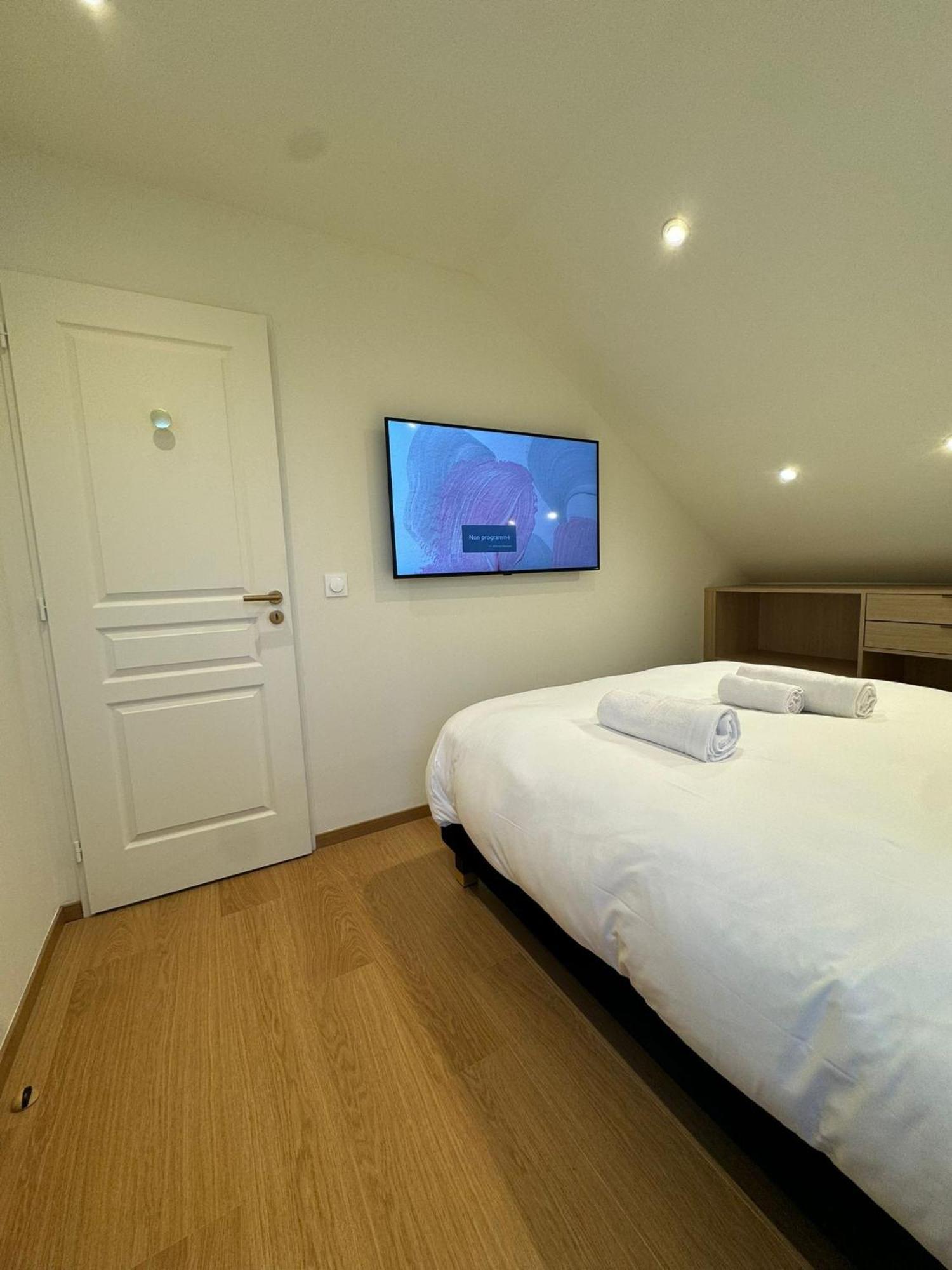 Appartements Confortables Avec Vue Montagne - Residence Villa Belle Fleur Château-Ville-Vieille Zewnętrze zdjęcie