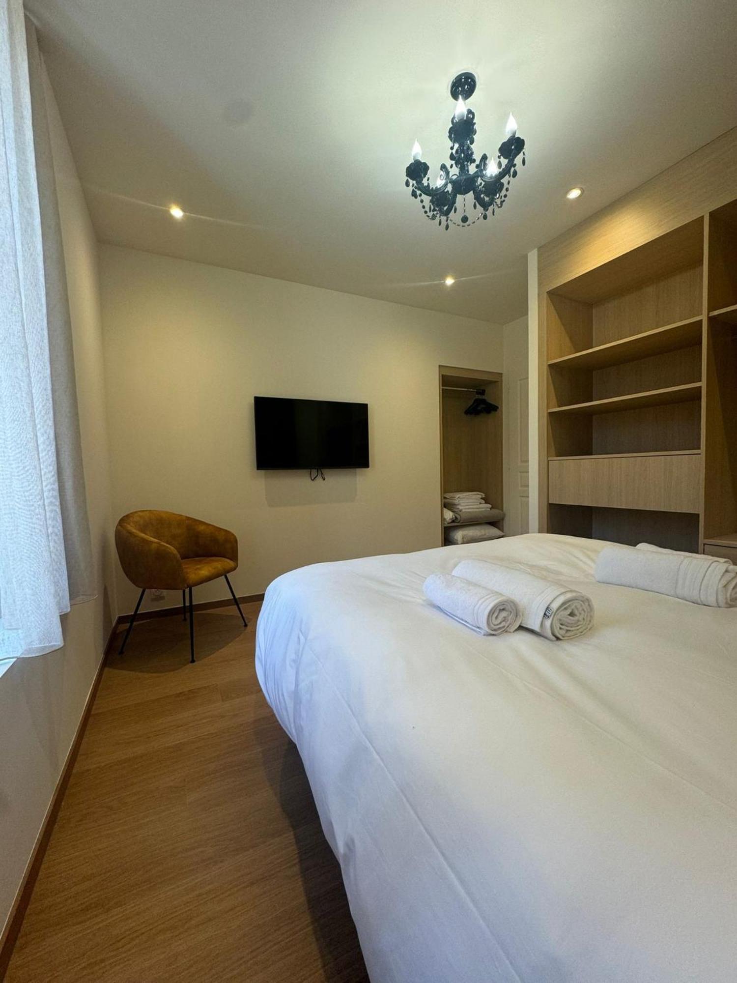 Appartements Confortables Avec Vue Montagne - Residence Villa Belle Fleur Château-Ville-Vieille Zewnętrze zdjęcie