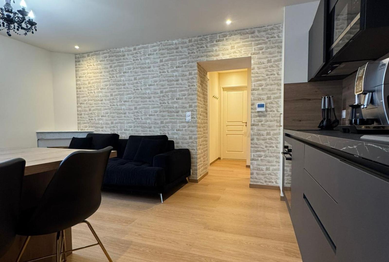 Appartements Confortables Avec Vue Montagne - Residence Villa Belle Fleur Château-Ville-Vieille Zewnętrze zdjęcie